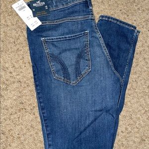 Hollister High-Rise Super Skinny Jeans
